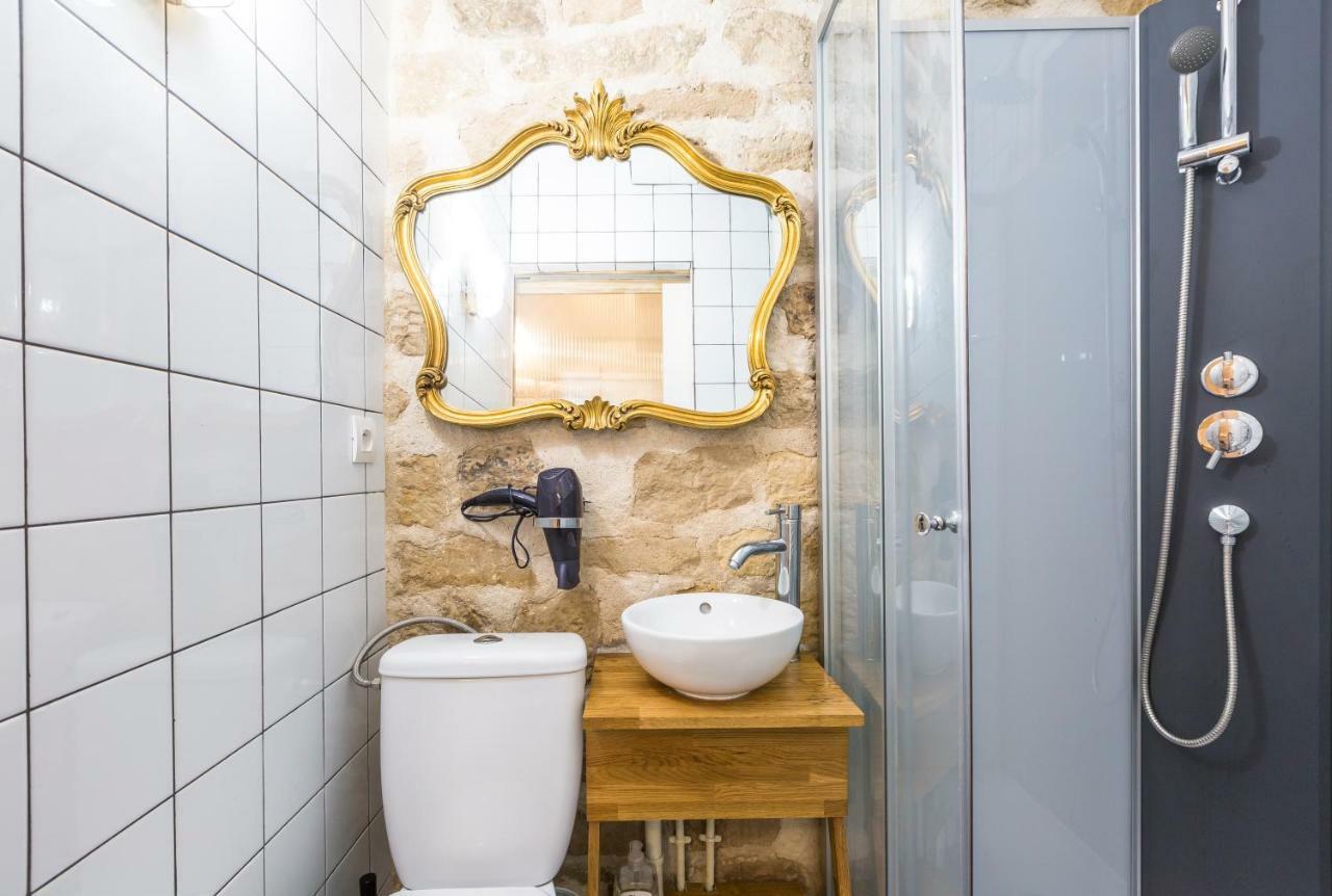 Attractive 25 M2 In A Central District Paris Exteriör bild