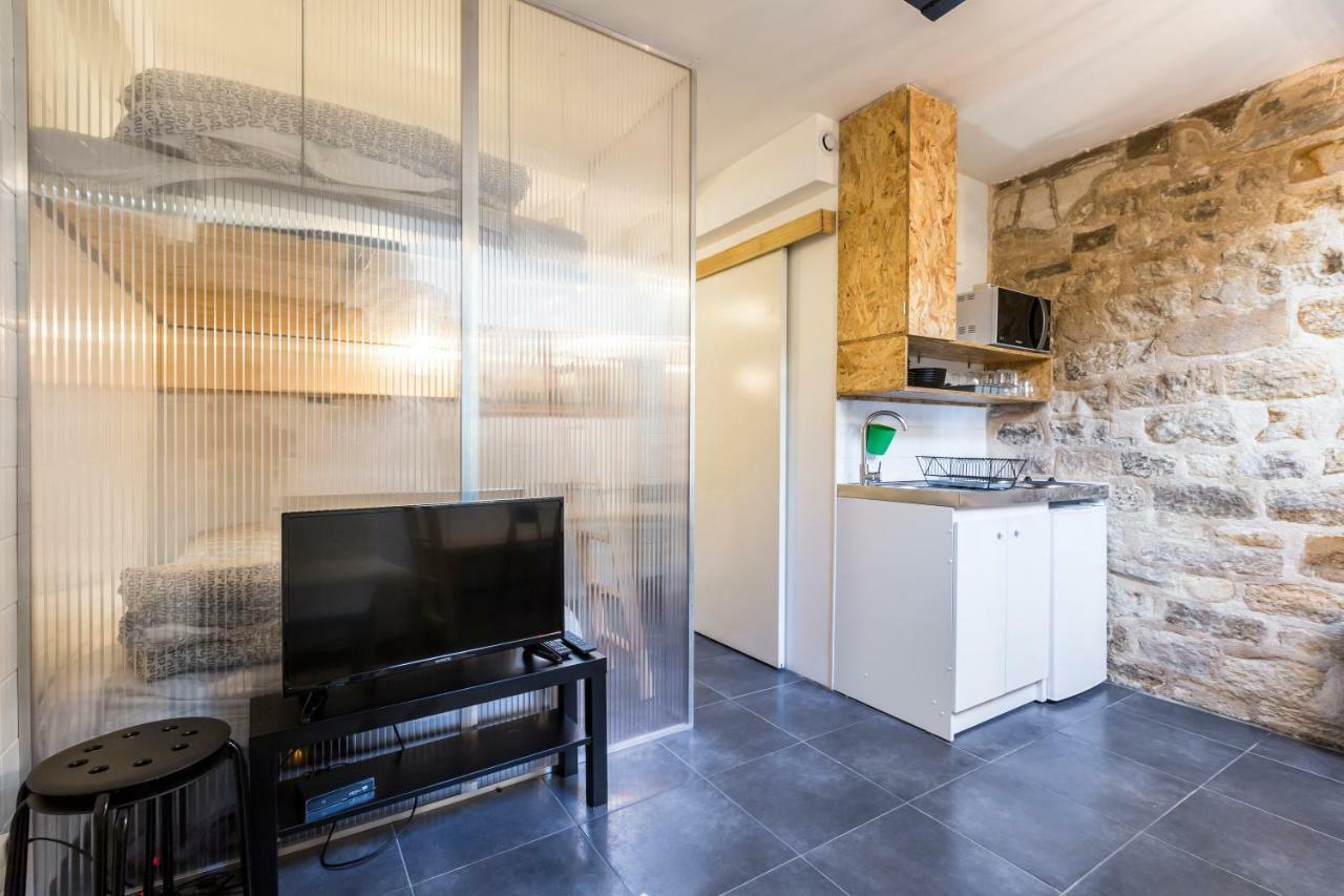 Attractive 25 M2 In A Central District Paris Exteriör bild